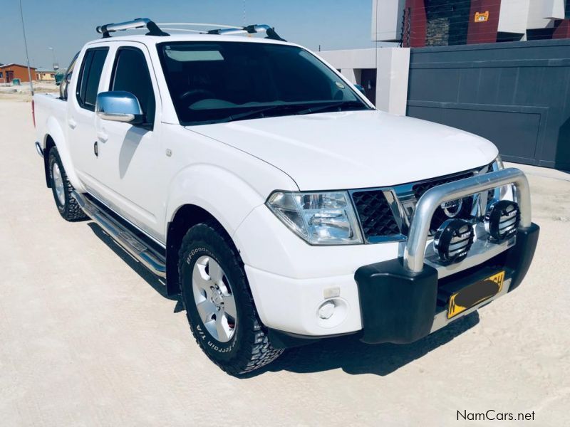 Nissan Navara 2.5 Diesel 4x2 Difflock in Namibia