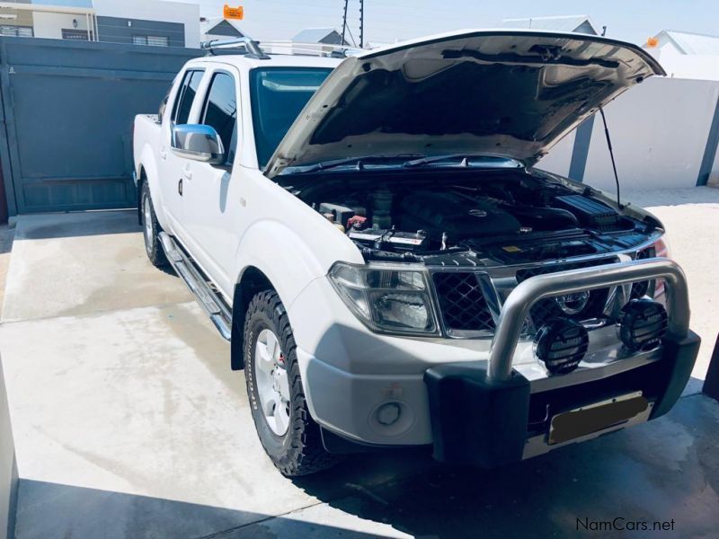 Nissan Navara 2.5 Diesel 4x2 Difflock in Namibia