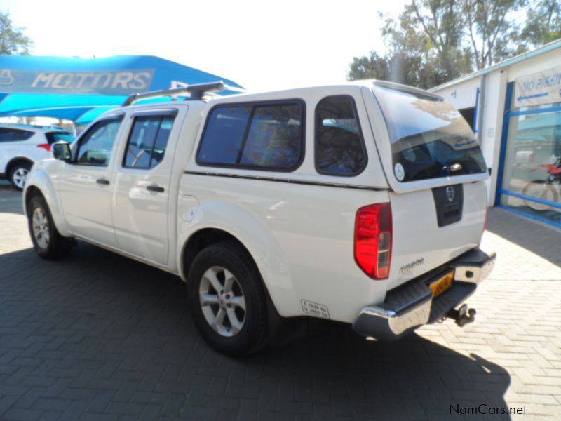 Nissan Navara 4.0 V6 4x4 Manual in Namibia