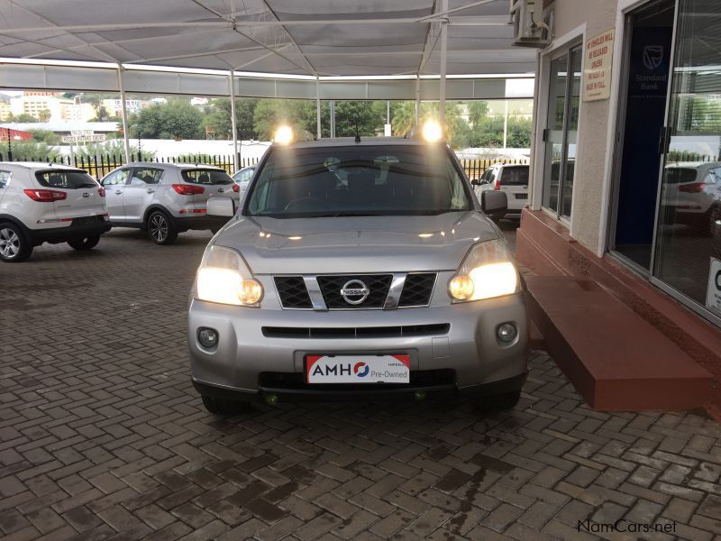Nissan X-Trail 2.5 LE 4X4 A/T in Namibia