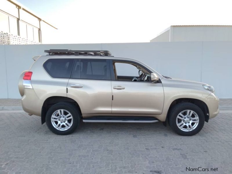 Toyota 4.0 V6 PRADO VX AT in Namibia