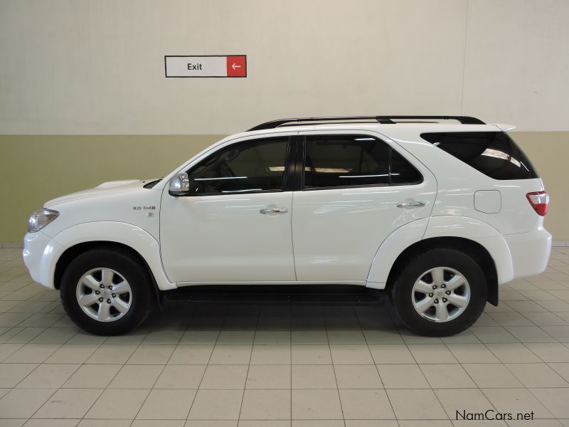Toyota FORTUNER 3.0 D-4D R/B 4X4 in Namibia