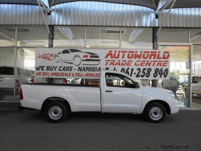Toyota Hilux 2.5 D-4D SC in Namibia