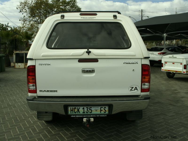 Toyota Hilux D/Cab 4.0 V6 4x2 a/t in Namibia