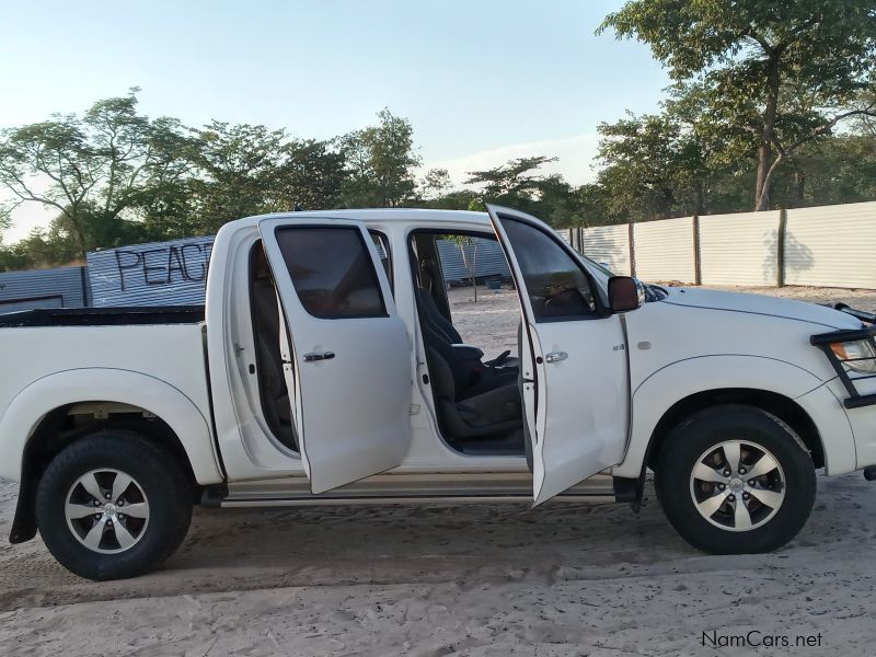 Toyota Hilux V6 in Namibia