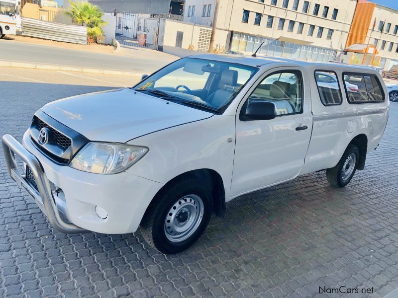 Toyota Hilux Vvti 2.0 in Namibia