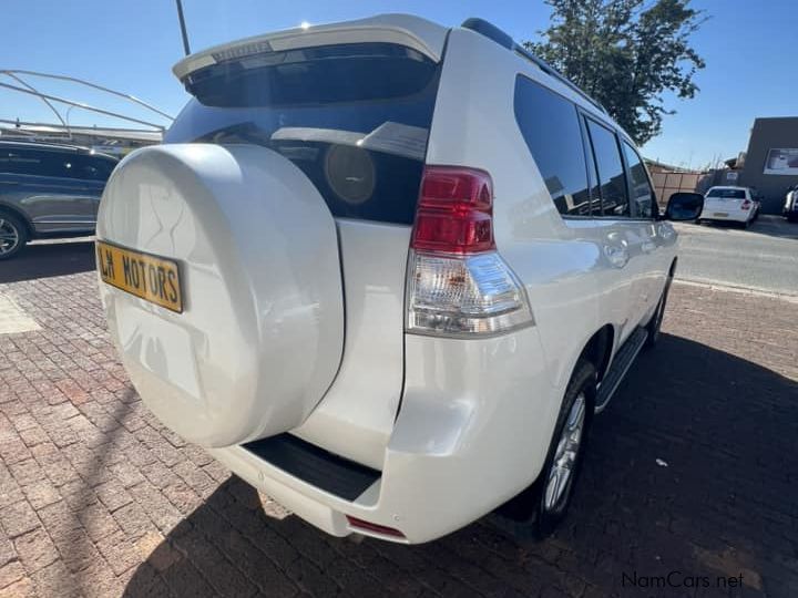 Toyota Land Cruiser Prado 4.0 V6 AWD A/T in Namibia