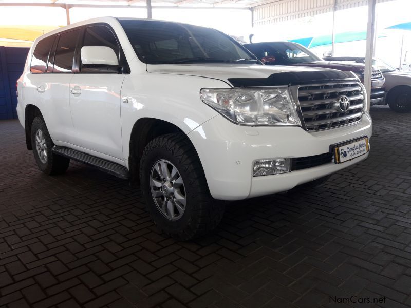 Toyota Land Cruiser VX V8 in Namibia