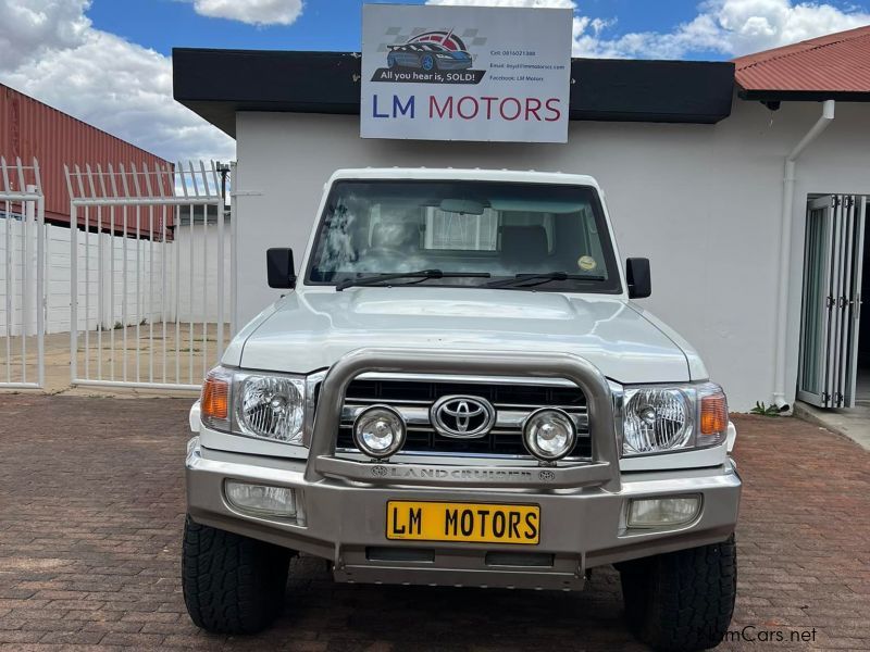 Toyota Landcruiser 4.0 V6 P/U S/C in Namibia