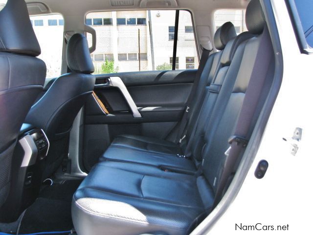Toyota Prado L/C VX  4.0 V6 A/T in Namibia