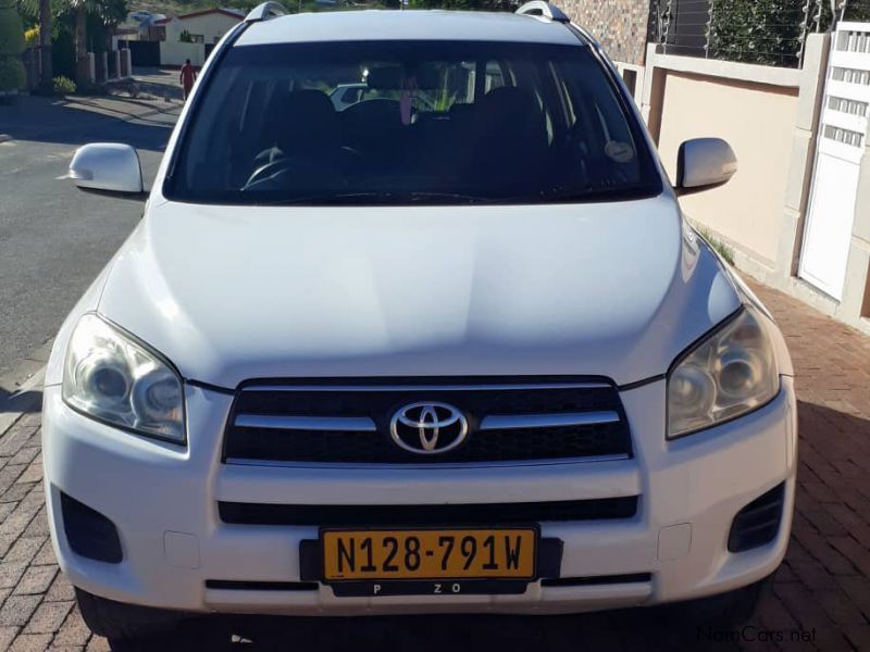 Toyota RAV4  2.0 GX PETROL MANUAL 4WD (LOCAL) in Namibia