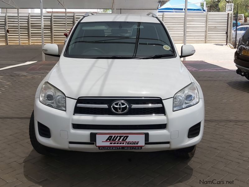 Toyota RAV4 4WD in Namibia