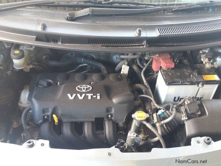 Где находится номер двигателя витц 2010 Toyota Vitz 1:3 sport car Photos - Tiptronic Transmissions - 67000 km milag