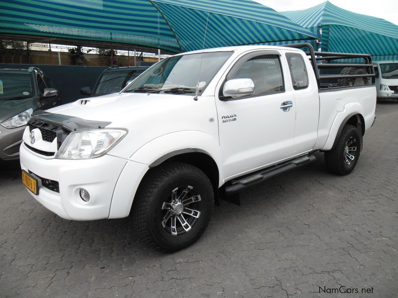 Toyota hilux vigo smart cab 3.0D-4d 4x4 in Namibia