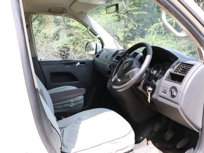 Volkswagen T5 Kombi 2.0DTI in Namibia