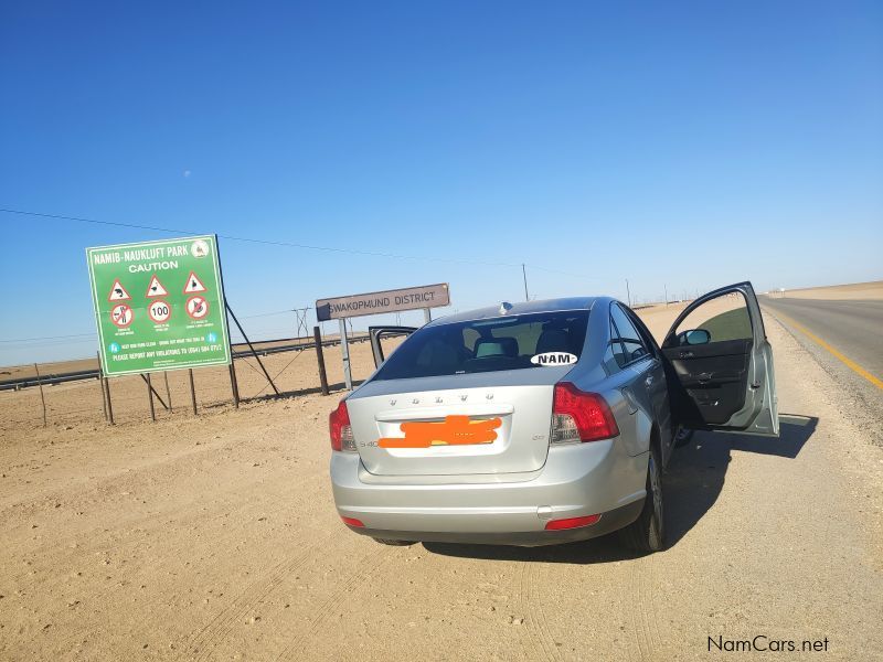 Volvo S40 2L in Namibia