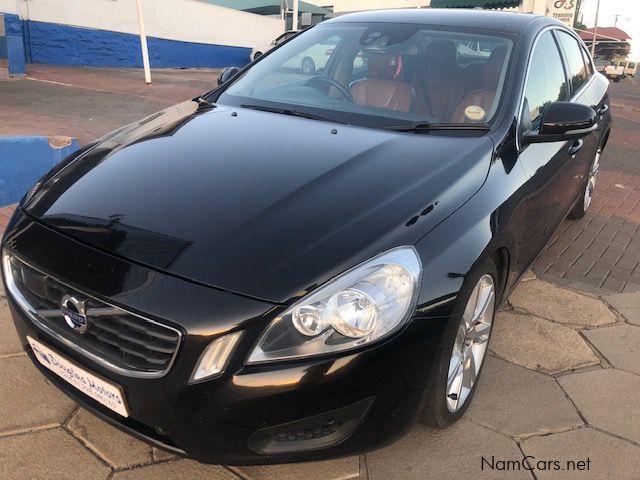 Volvo S60 T6 AWD in Namibia