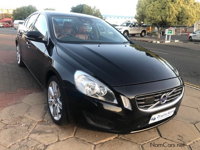 Volvo S60 T6 AWD in Namibia