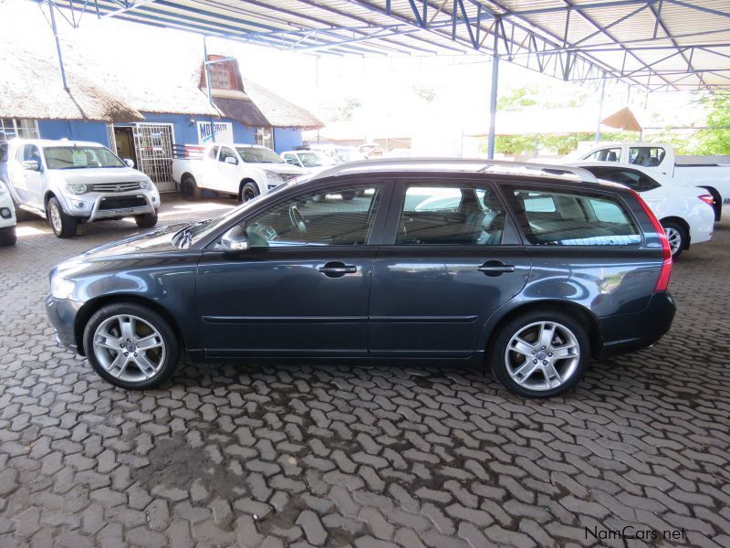 Volvo V50 T5 in Namibia