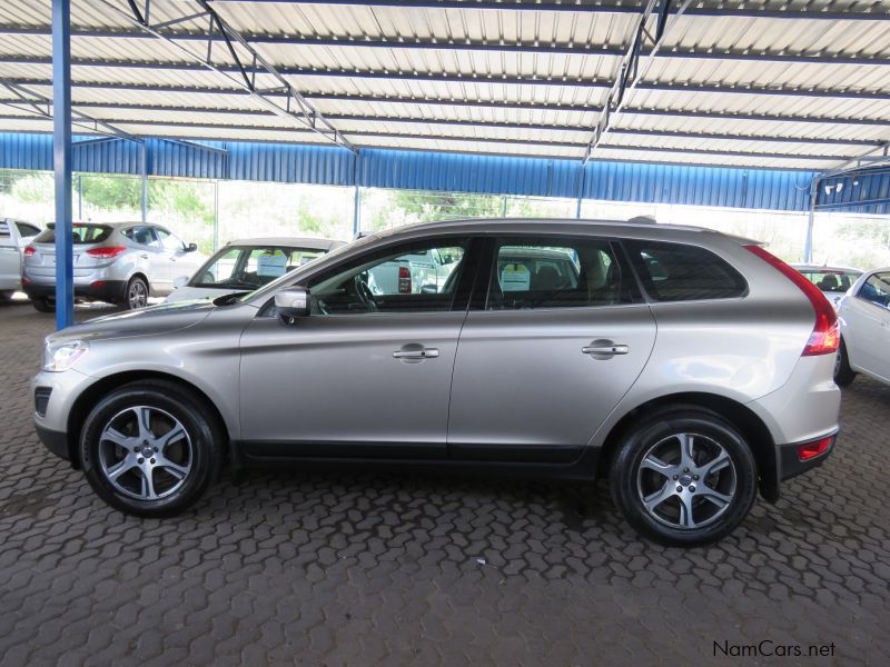 Volvo XC60 2.0 TURBO  A/T in Namibia