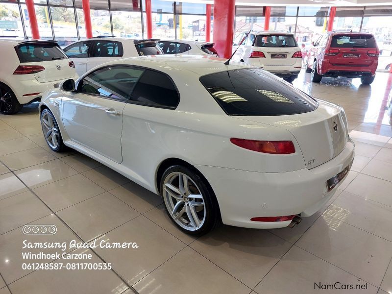 Alfa Romeo GT 3.2 V6 Distinctive Limited Edition 176Kw in Namibia