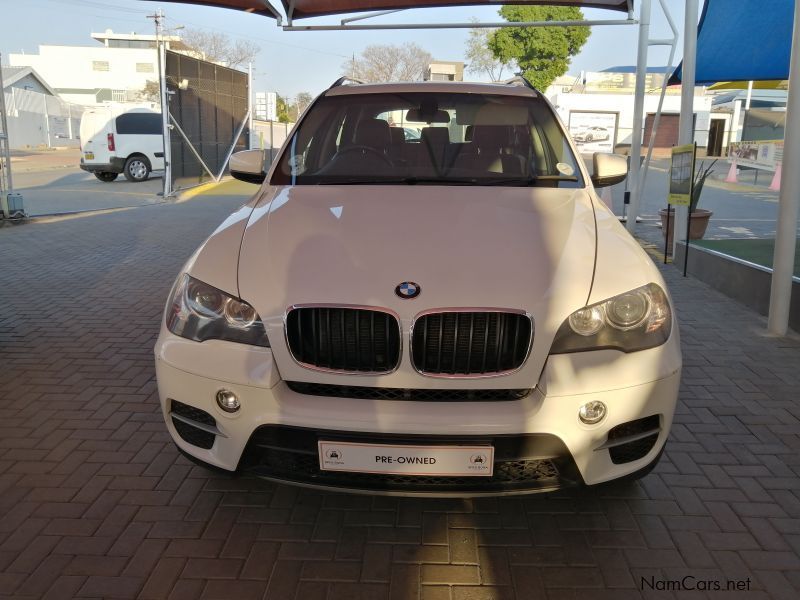 BMW X5 xDrive 30d AT in Namibia