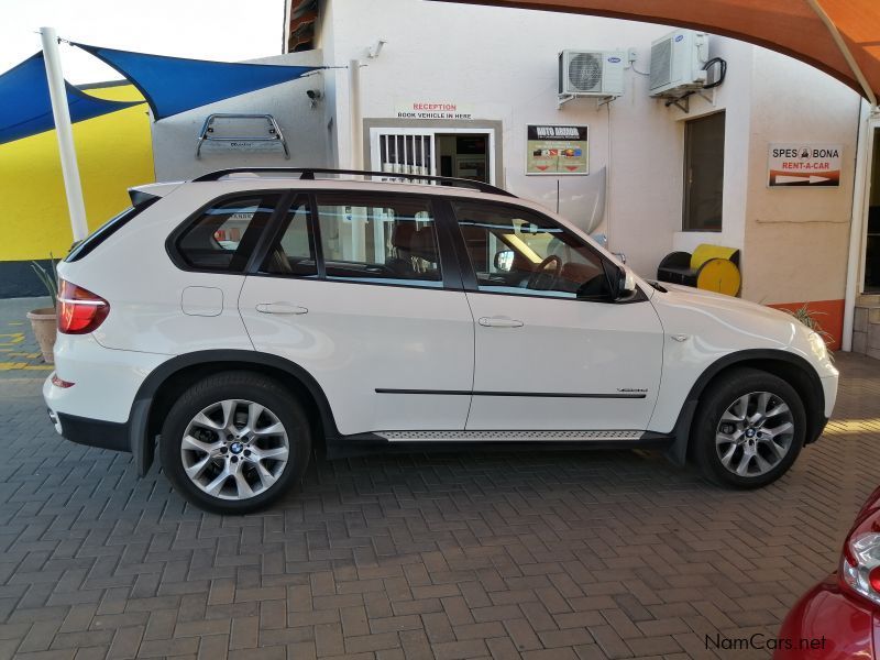 BMW X5 xDrive 30d AT in Namibia