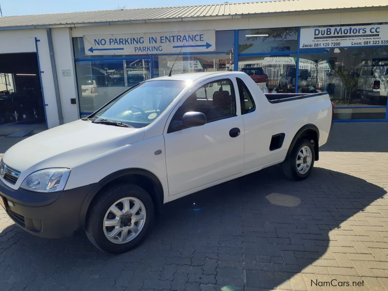Chevrolet Corsa 1.4i in Namibia