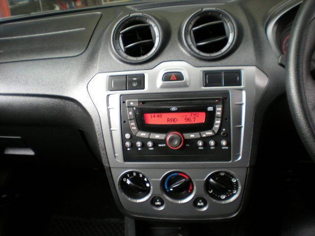 Used 2011 Ford Figo Leather Interior Prices - Waa2