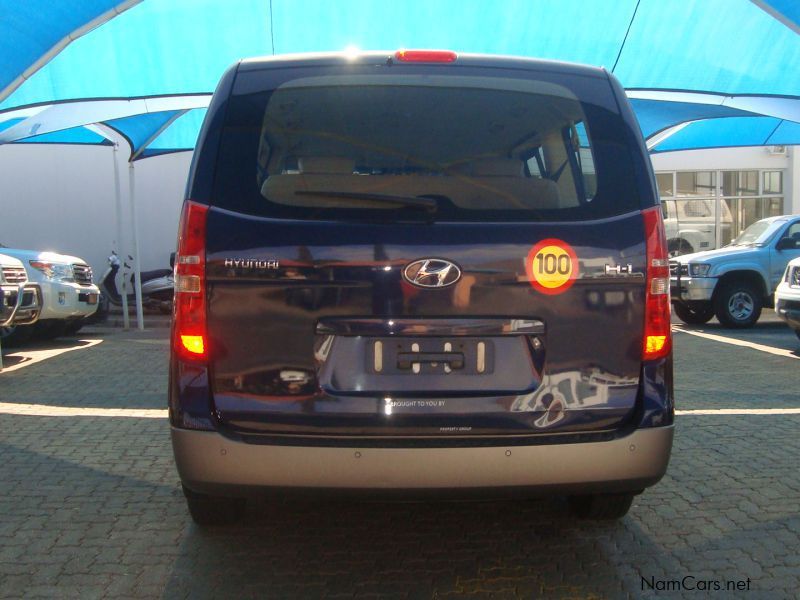 Hyundai H  1  2.4 GLS  9  Seater in Namibia