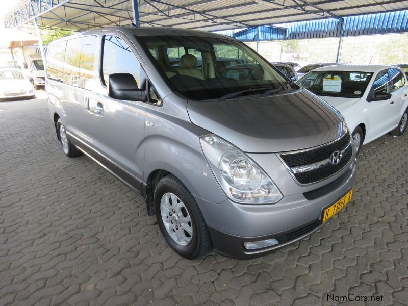 Hyundai H100 BUS 2,5 DIESEL AUTO in Namibia