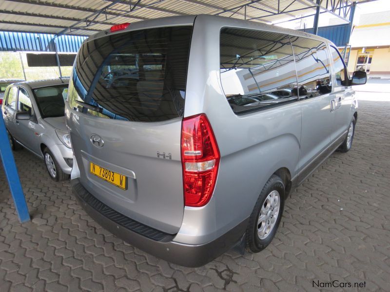 Hyundai H100 BUS 2,5 DIESEL AUTO in Namibia