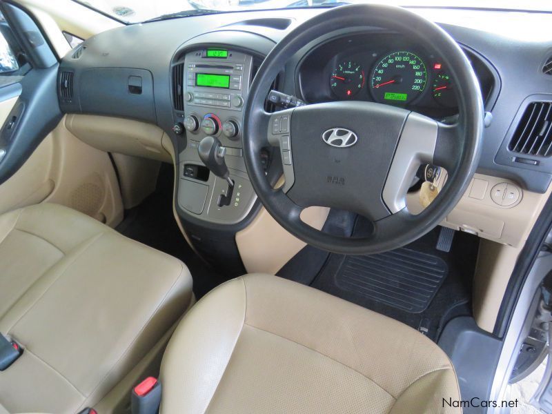 Hyundai H100 BUS 2,5 DIESEL AUTO in Namibia