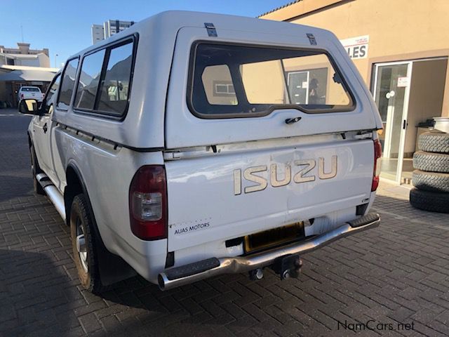 Isuzu KB200 LWB 2x4 S/cab petrol in Namibia
