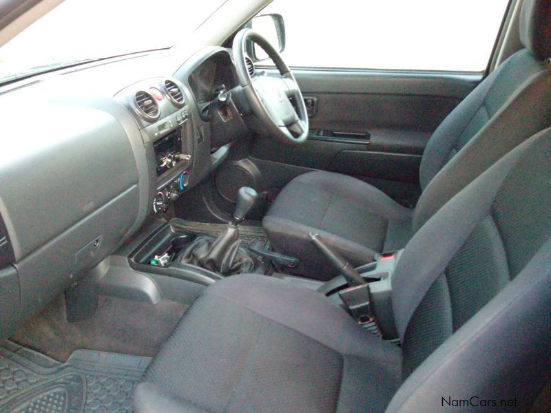 Isuzu KB240 LE 4X4 in Namibia