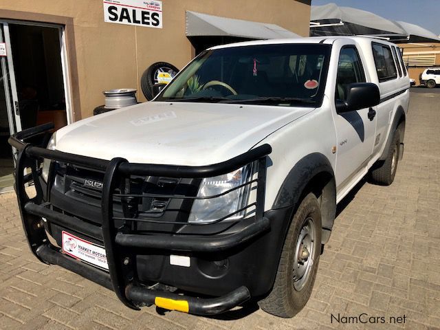 Isuzu KB240i S/Cab 4x4 in Namibia