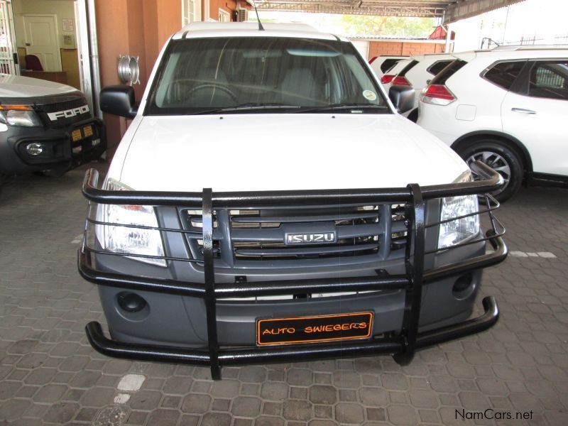 Isuzu KB250 Fleetside LWB in Namibia