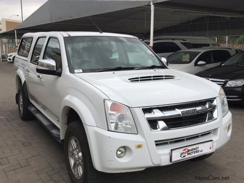 Isuzu KB300 LX D-TEQ D/C P/U in Namibia