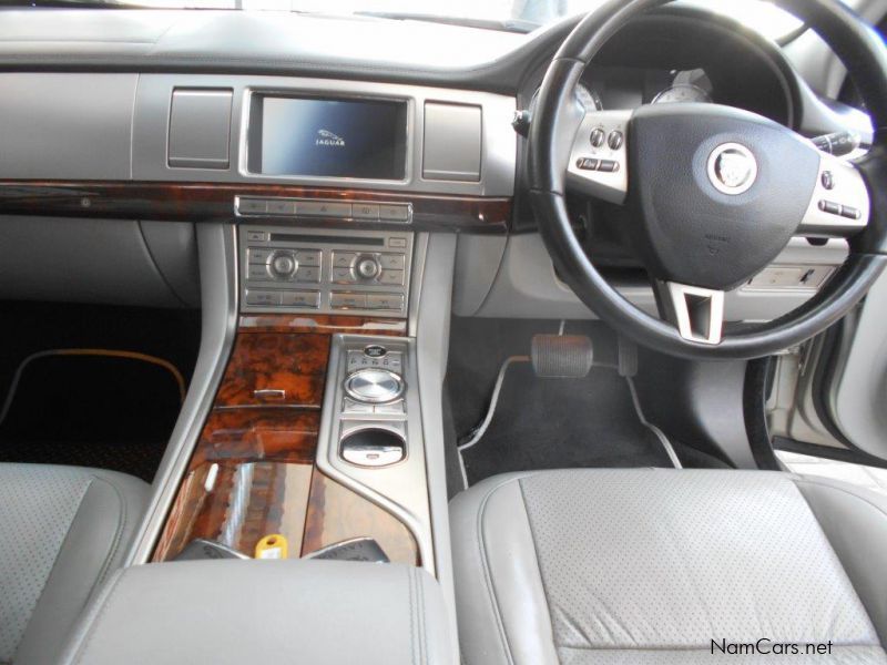 Jaguar Xf 3.0 V6 Luxury in Namibia