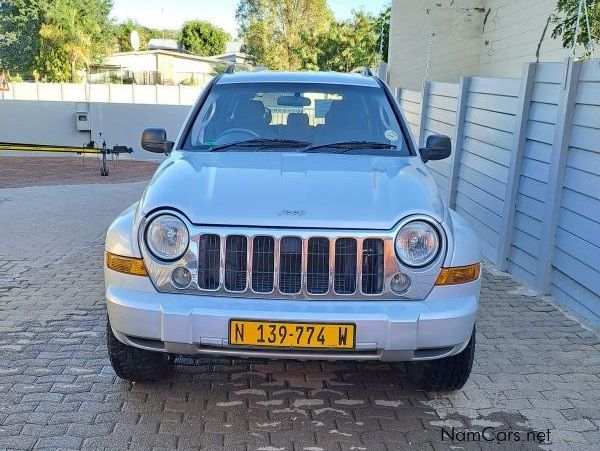 Jeep Cherokee 3.7 4x4 in Namibia