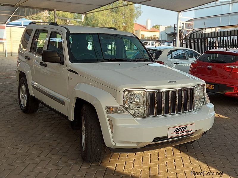 Jeep Cherokee Ltd V6 in Namibia