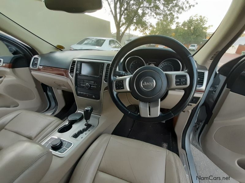 Jeep GRAND CHEROKEE 3.6L AUTOMATIC 4X4. in Namibia