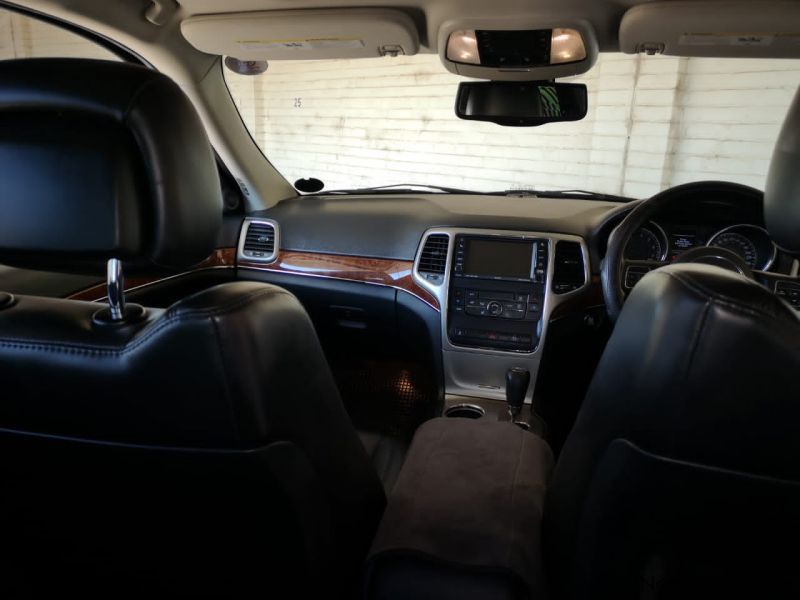 Jeep Grand Cherokee 3.6 V6 4x4 Limited in Namibia