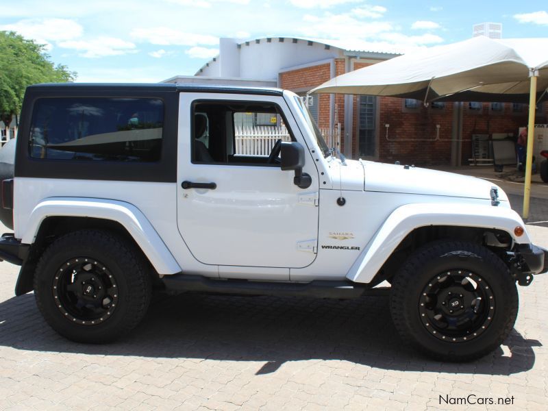 Jeep WRANGLER 3.8 V6 A/T SAHARA 4X4 in Namibia