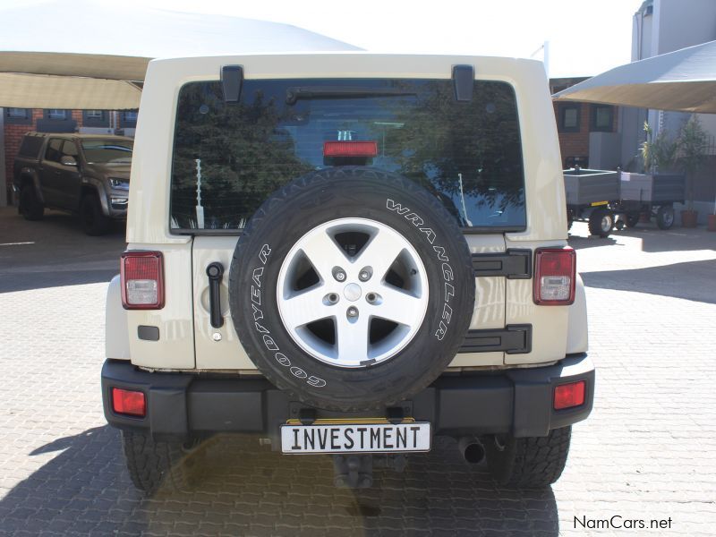 Jeep WRANGLER 3.8 V6 SAHARA A/T 4X4 in Namibia