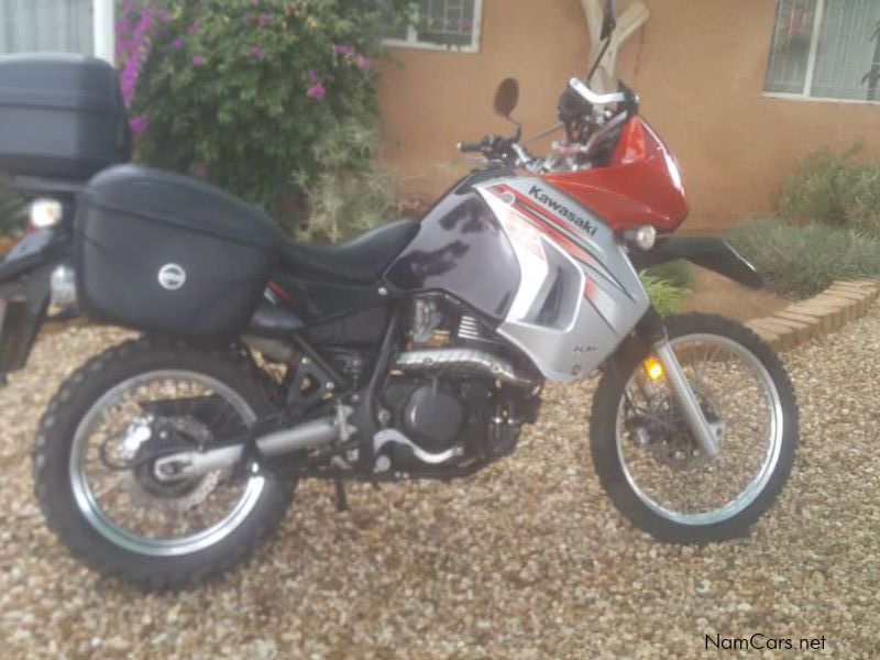 Kawasaki KLR 650 in Namibia