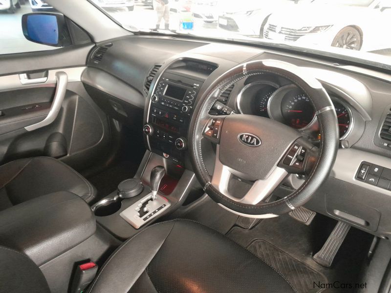 Used Kia Sorento 3.5 V6 AT 2011 Sorento 3.5 V6 AT for sale Windhoek