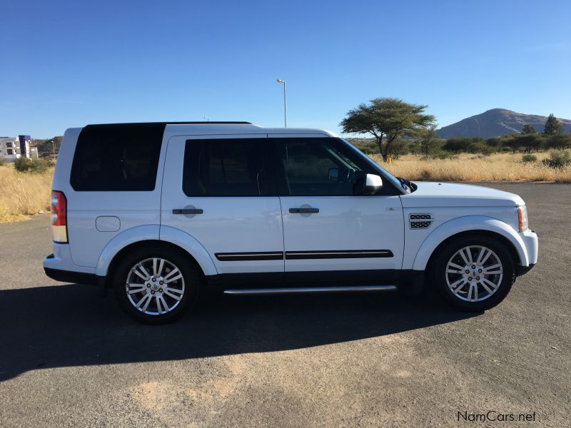 Land Rover DISCOVERY 4 in Namibia