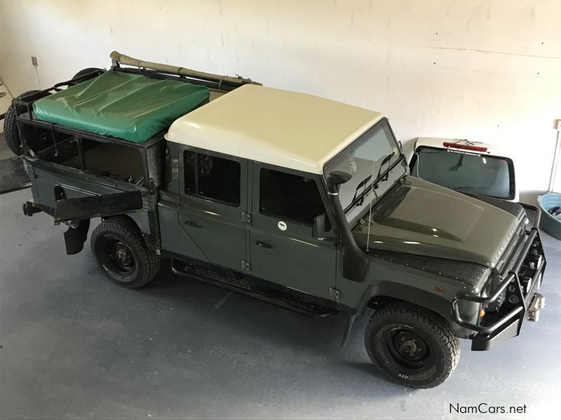 Land Rover Defender Puma 130 in Namibia