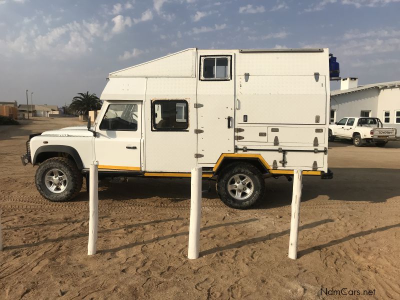 Land Rover Defender camper in Namibia